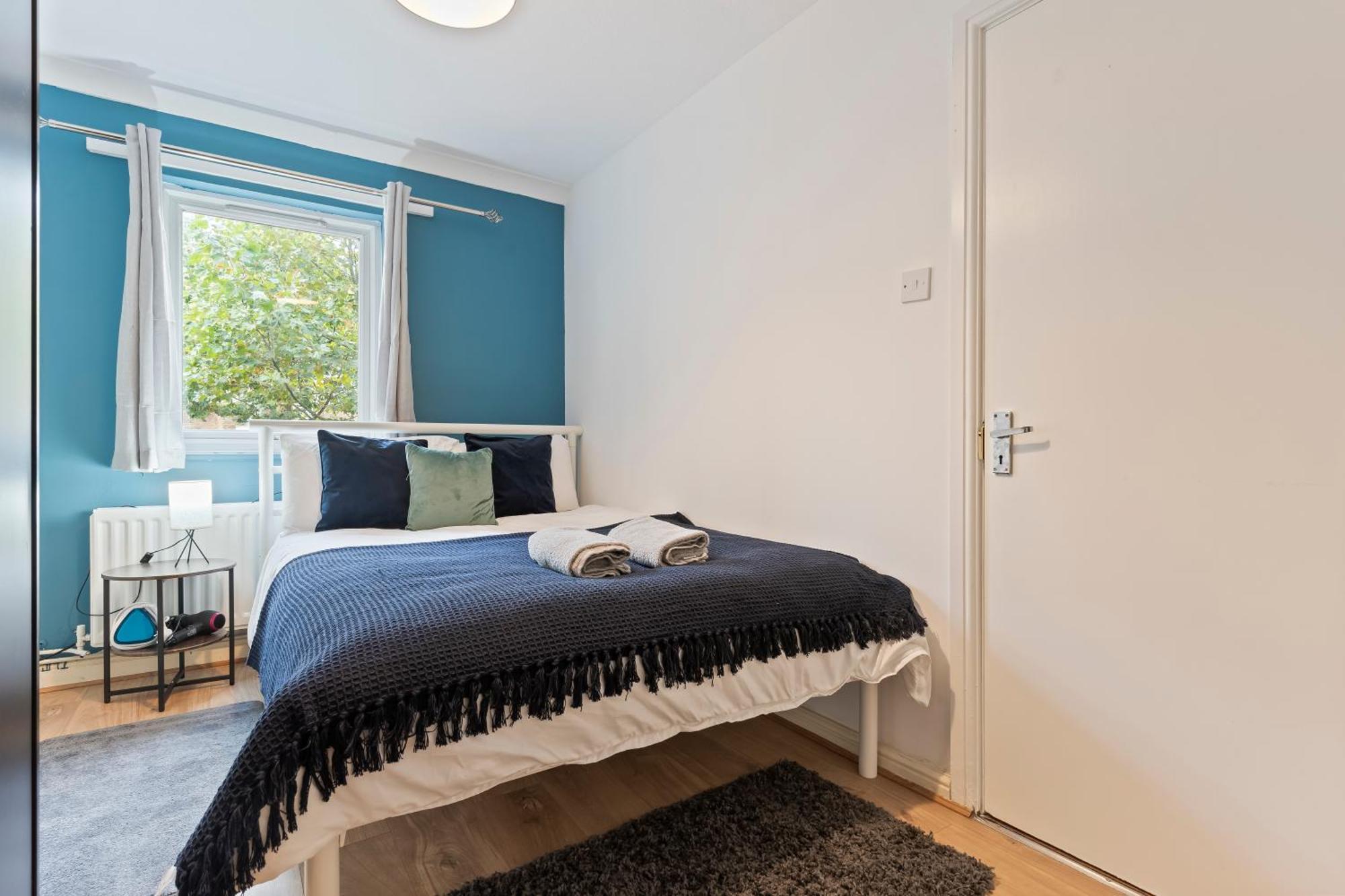 Lovely 4Br House In The City With Parking Londres Extérieur photo