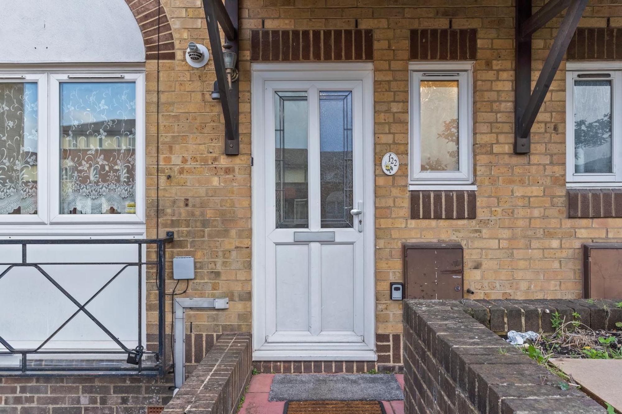 Lovely 4Br House In The City With Parking Londres Extérieur photo