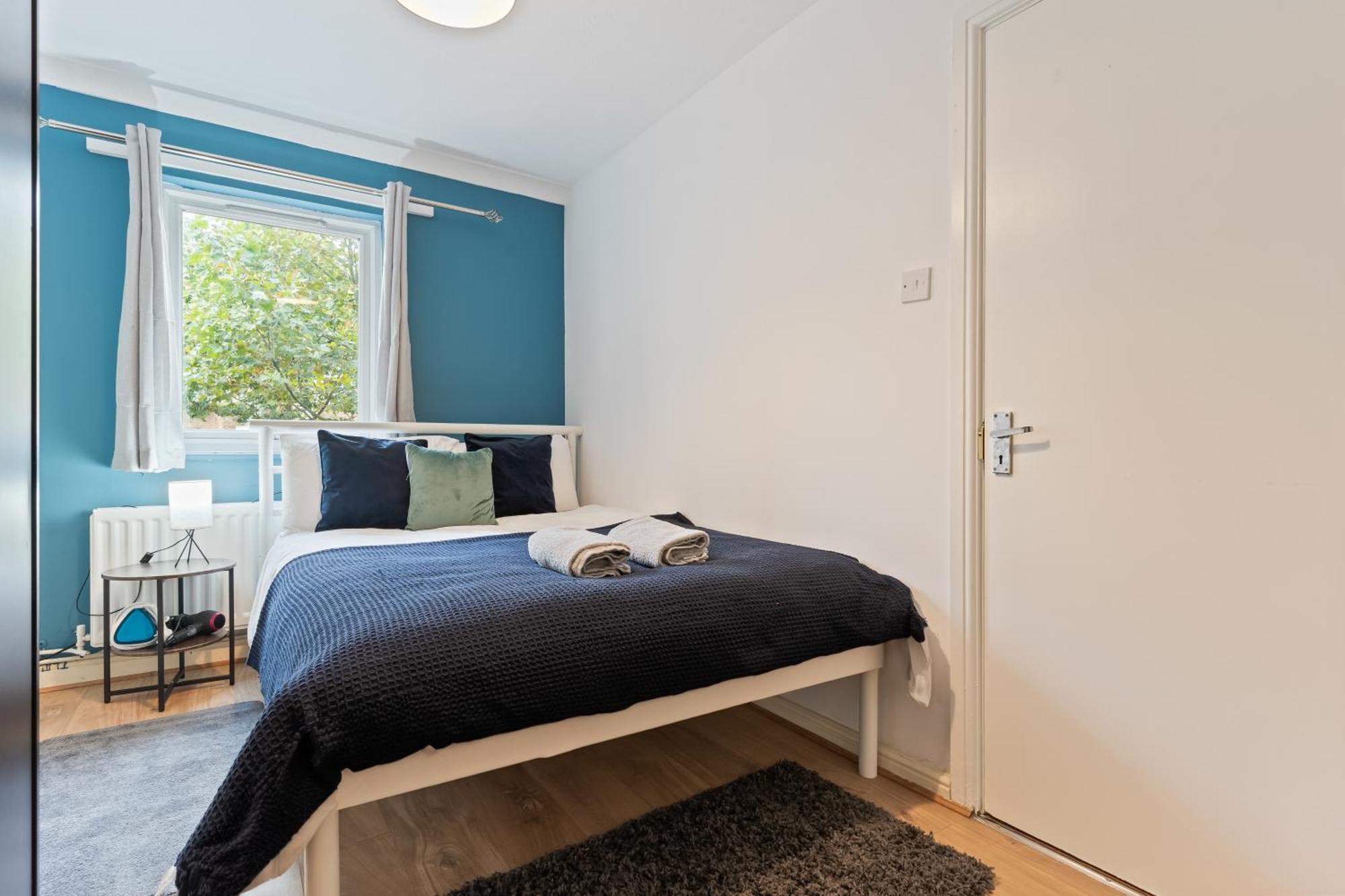 Lovely 4Br House In The City With Parking Londres Extérieur photo
